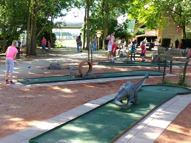 minigolf-dinoland-zwolle
